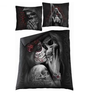 Double Duvet Cover 'Dead Kiss' with Pillowcases