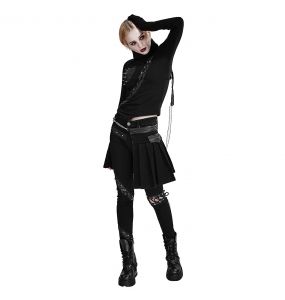 Black Half Skirt-Pants 'Catacomb' by 