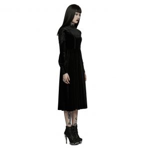 Black 'Carridwen' High-Waisted Velet Dress