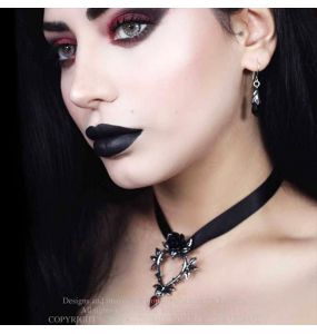 Collier 'Guirlande d'Amour'