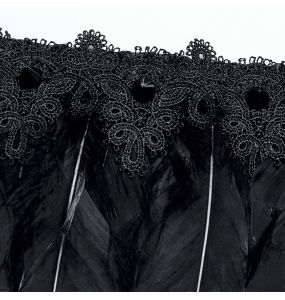 Accessoire d'Épaule 'Raven' en Plumes Artificielles Noires