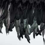 Accessoire d'Épaule 'Raven' en Plumes Artificielles Noires