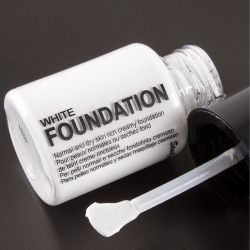 White liquid foundation