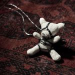 Gothic Dark Taboo Bear Blanc