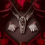 Pendentif 'Undying Homage'