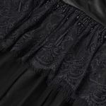 Longue Cape à Capuche 'Darkness' en Dentelle Noire