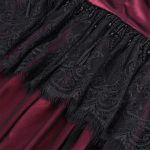 Longue Cape à Capuche 'Glamour' en Dentelle Bordeaux