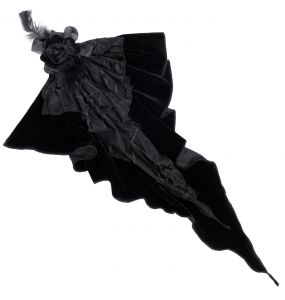 Black Velvet 'Malasintha' Shorts