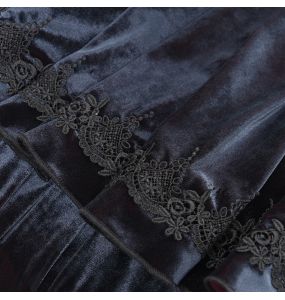 Longue Cape 'The Impaler' Noire Bleutée