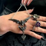 Pendentif 'Evil-Ution'