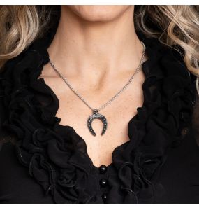 Mala Fortuna Pendant