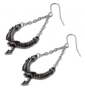 Boucles d'Oreilles 'Dragon's Lure Danglers'