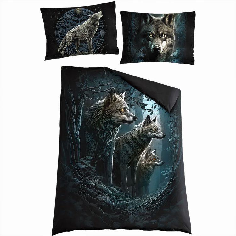 Single 'Forest Guardians' Bedding Set with Pillows